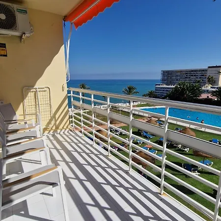 アパート Sea & Pool View Torre De La Roca トレモリノス