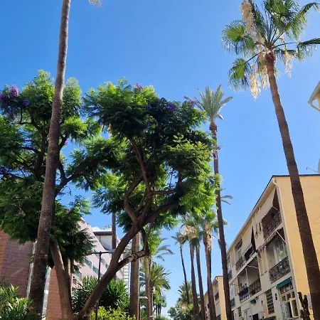 Sea & Pool View Torre De La Roca דירה *