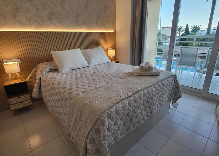 Apartamento Sea & Pool View Torre De La Roca